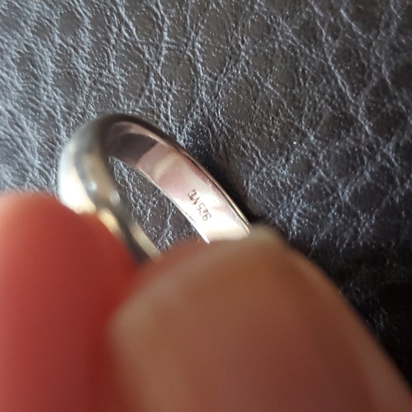 Sterling silver ring- size 9.5 - Picture 5 of 7